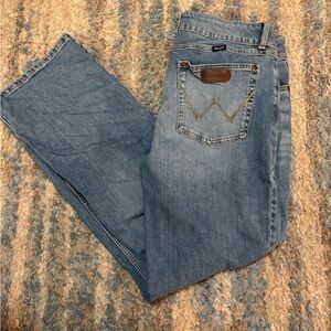Women’s Wrangler Boot Cut Jeans